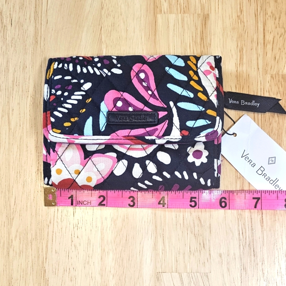 New✨️Vera Bradley Euro Wallet - Picture 2 of 8